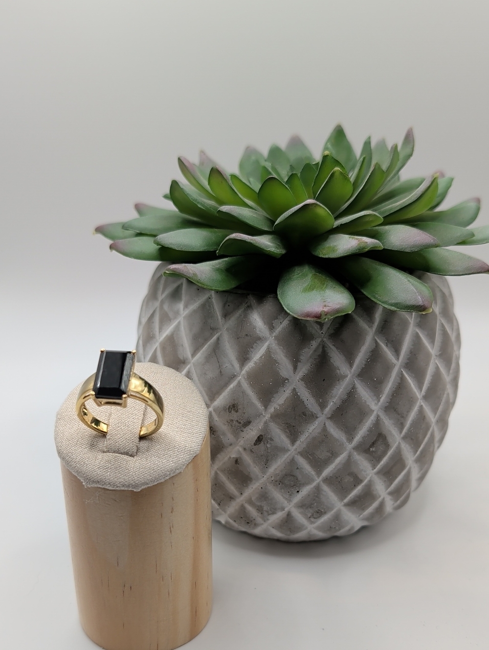 Bangkok Ratnaraj Jewelers (BJJ) Black Onyx Ring, Sz 8